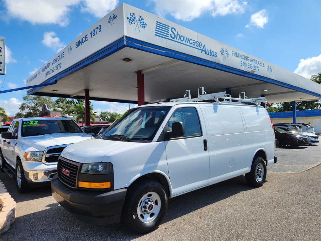 2022 GMC Savana