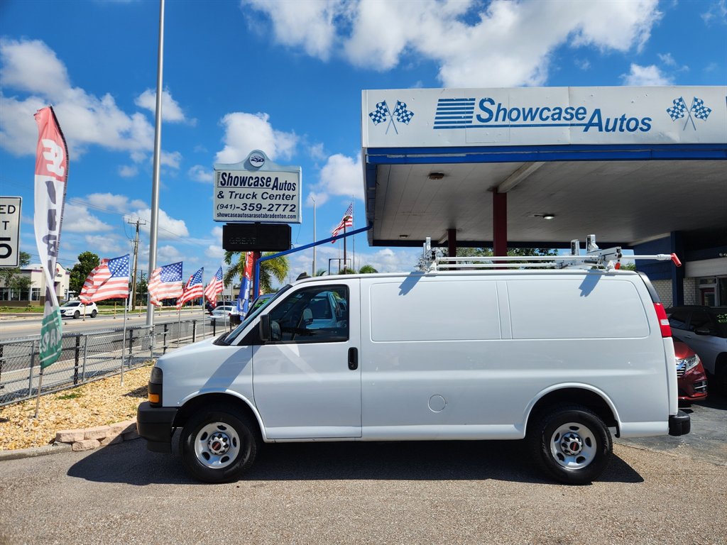 2022 GMC Savana
