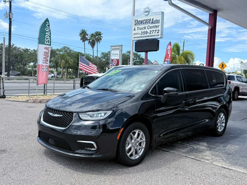 2023 Chrysler Pacifica