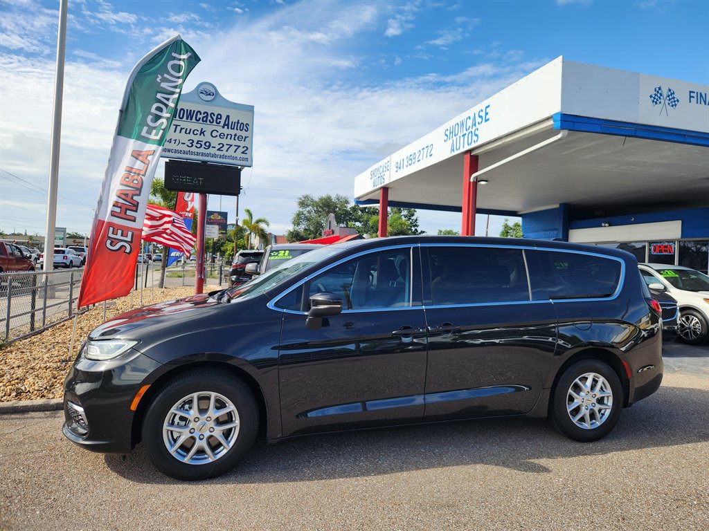 2023 Chrysler Pacifica
