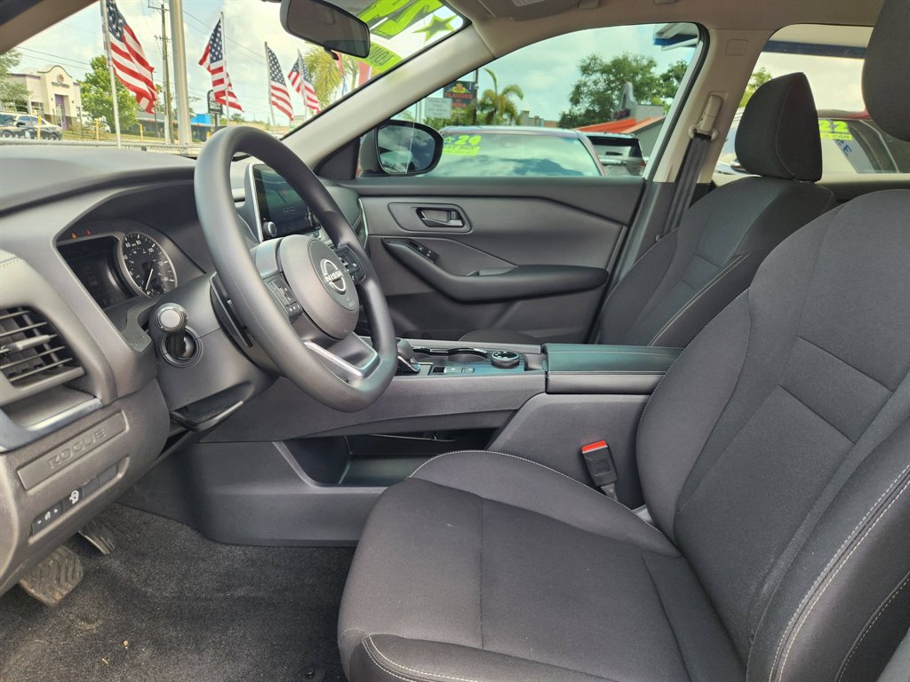 2024 Nissan Rogue