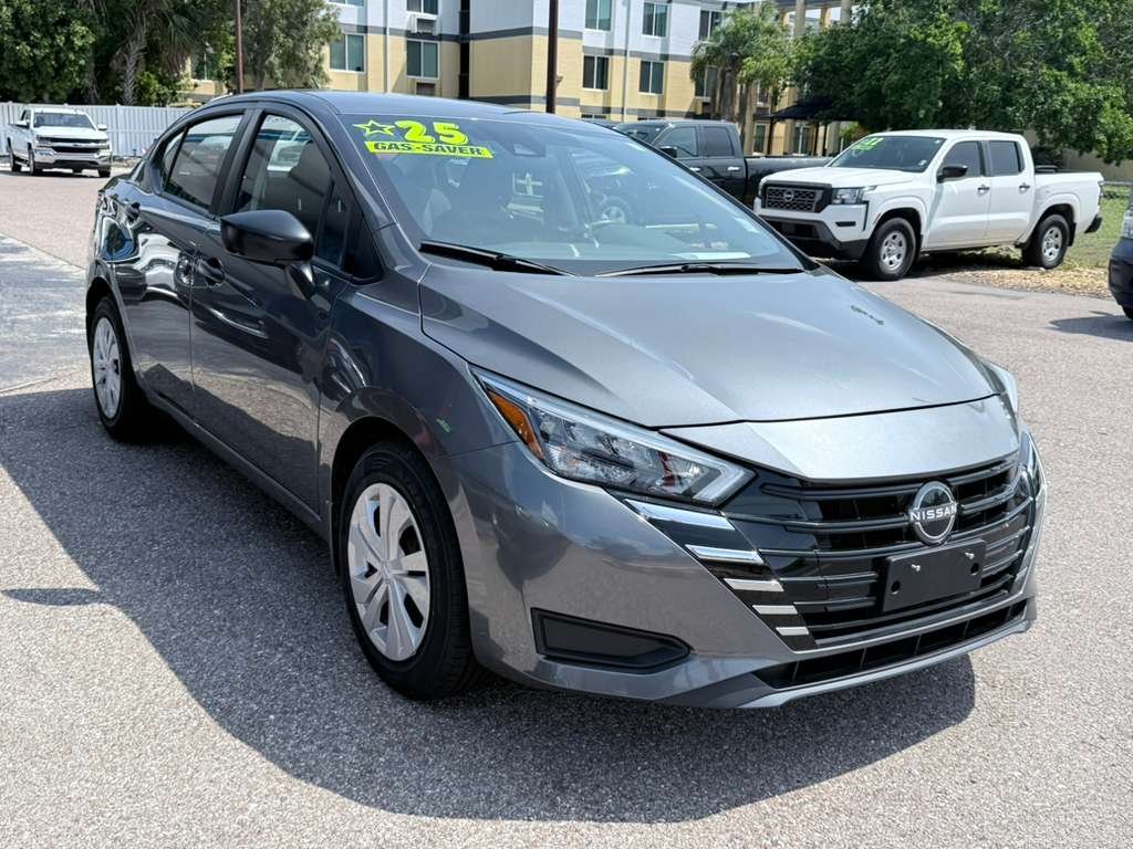 2025 Nissan Versa