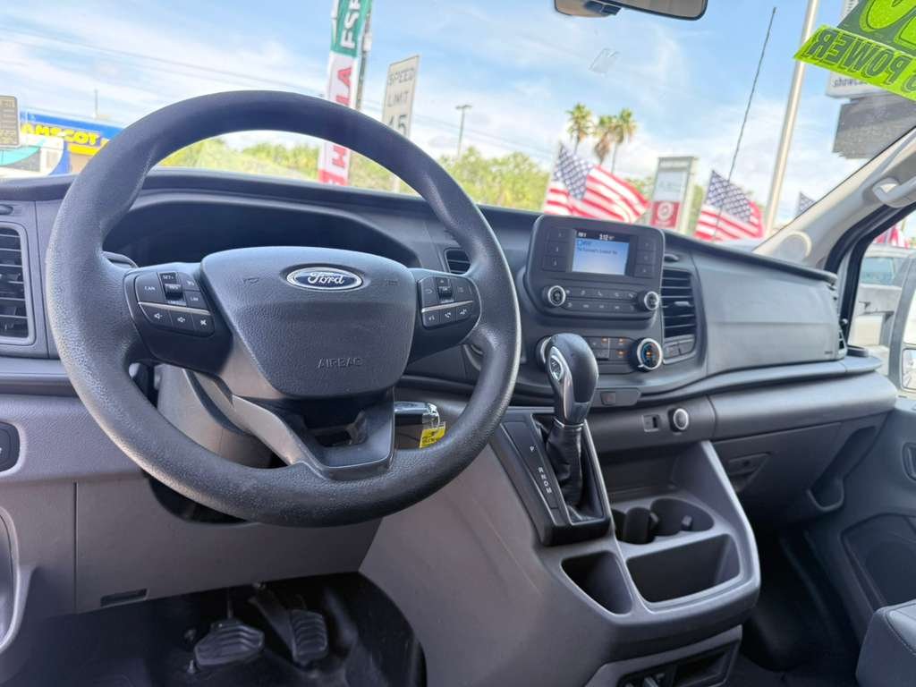 2020 Ford T250 Vans