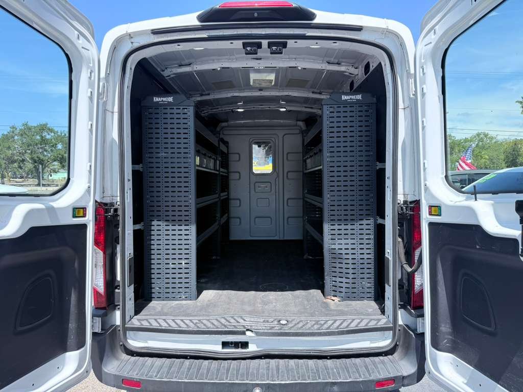 2020 Ford T250 Vans