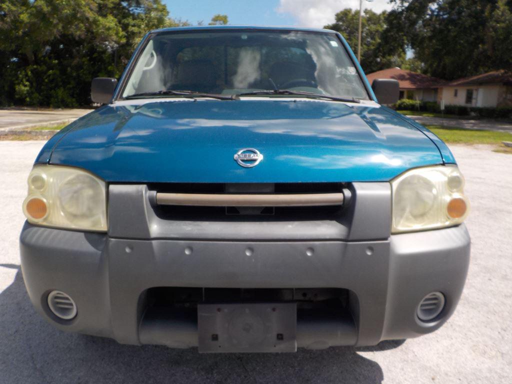 2002 Nissan Frontier XE photo
