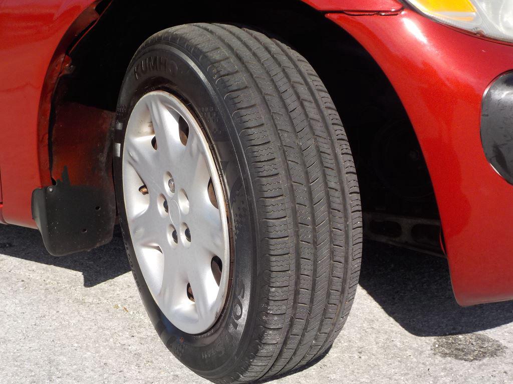 2001 Chrysler PT Cruiser photo