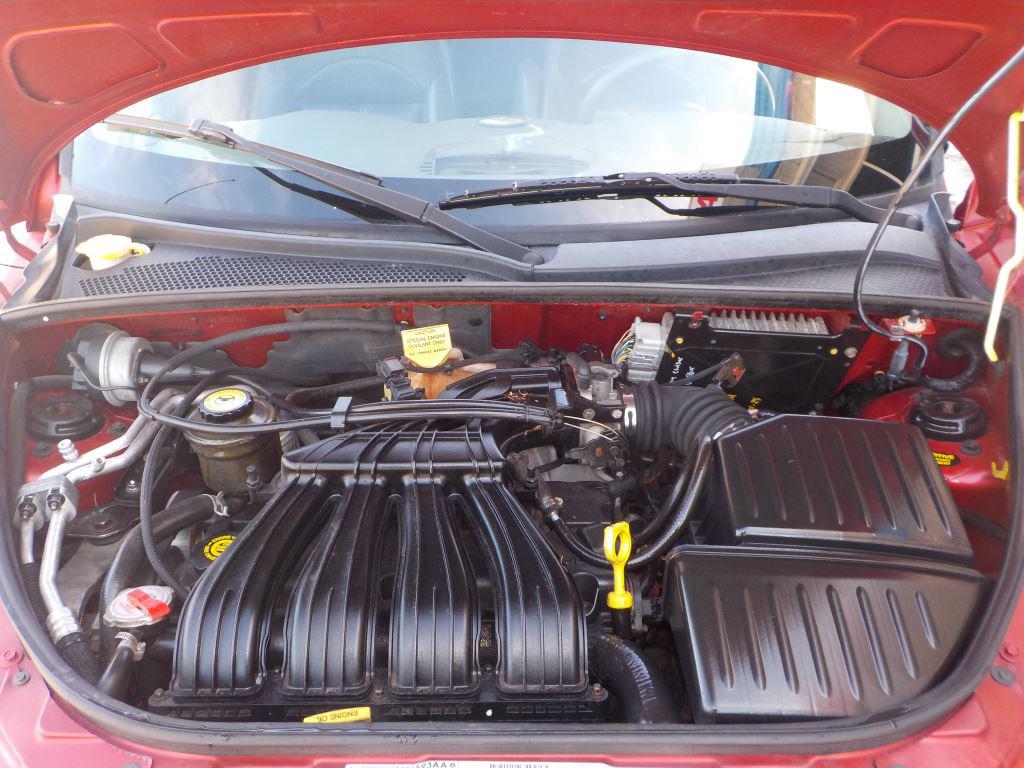 2001 Chrysler PT Cruiser photo
