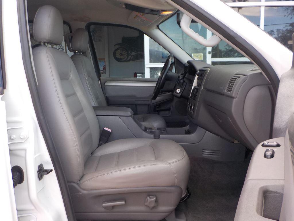 2005 Ford Explorer - $5,995