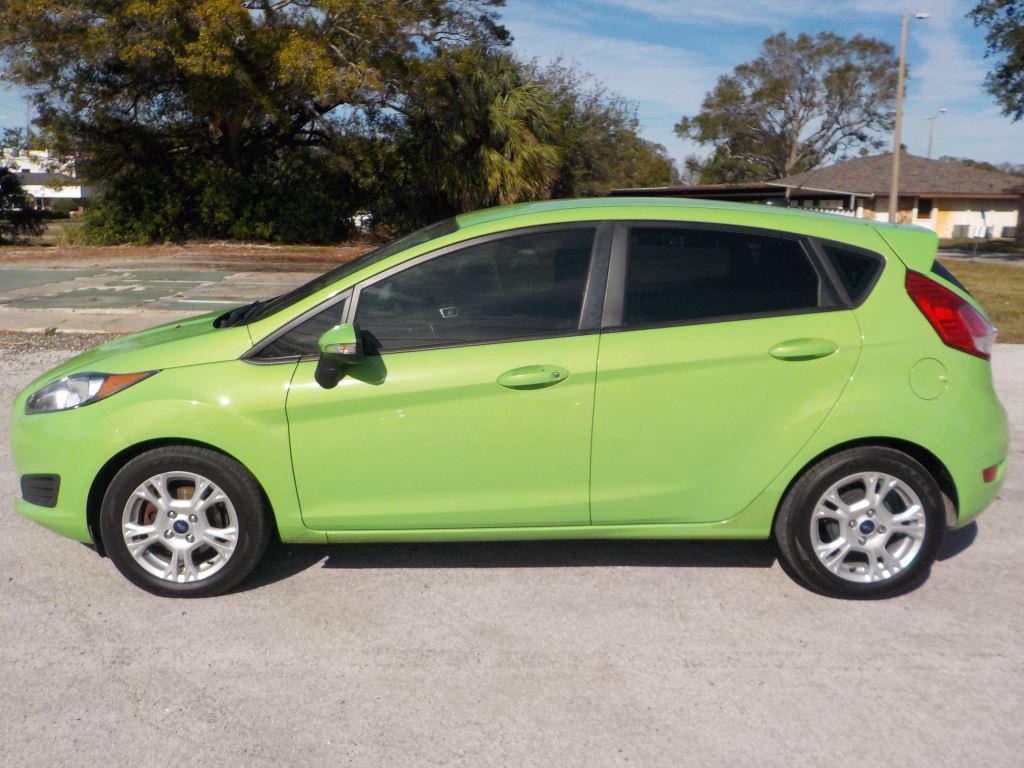 2014 Ford Fiesta SE photo