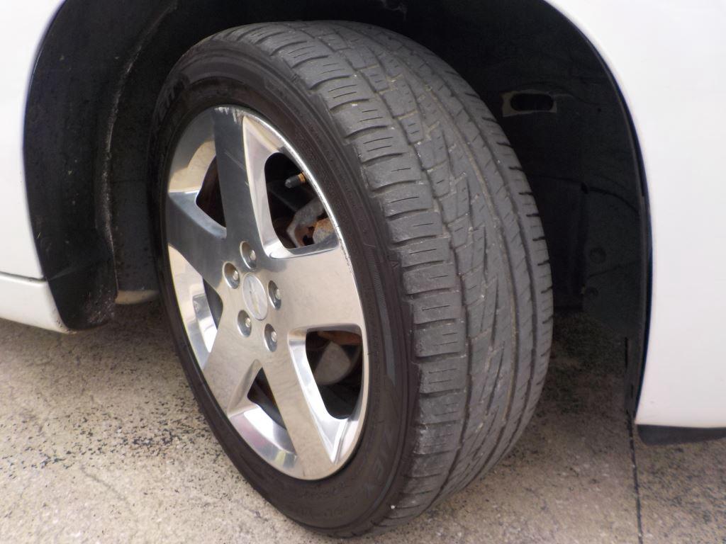 2011 Chevrolet HHR LT photo