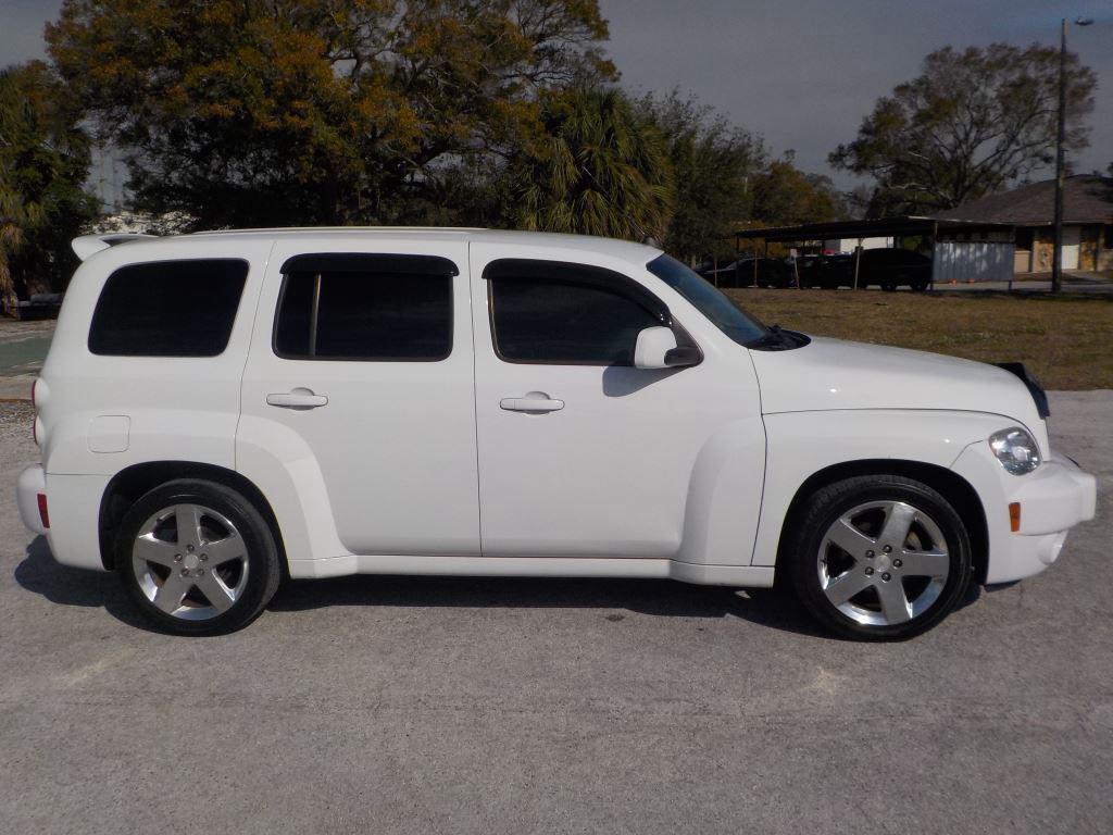 2011 Chevrolet HHR LT photo