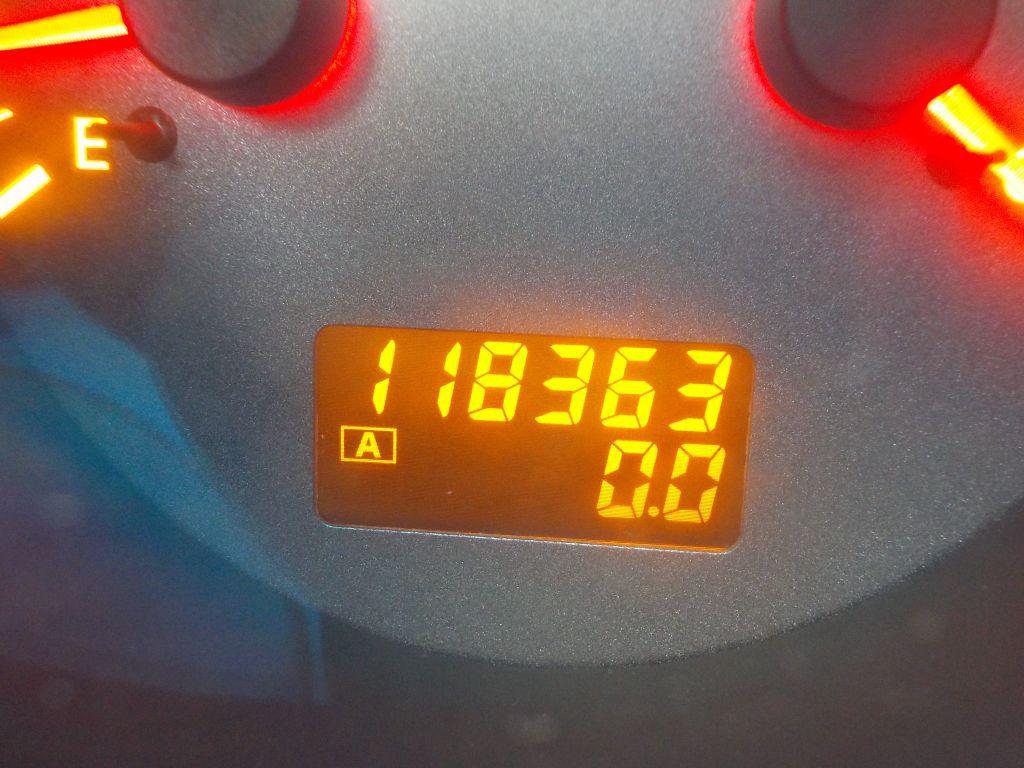 2005 Nissan Maxima 3.5 SE photo