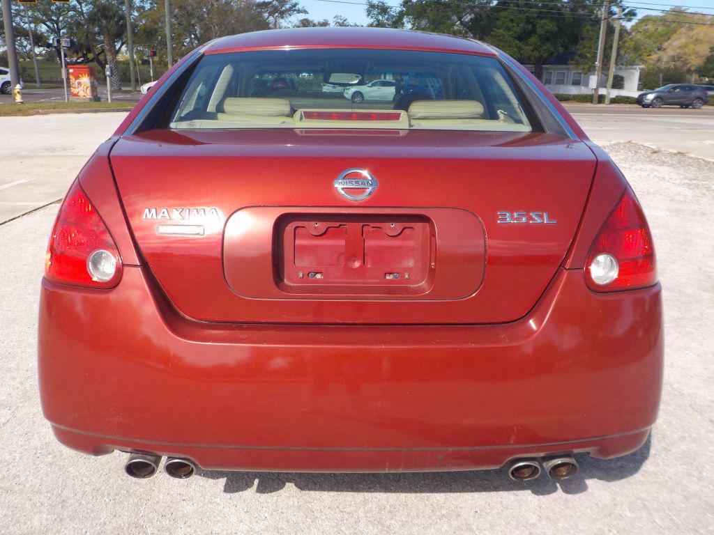 2005 Nissan Maxima 3.5 SE photo