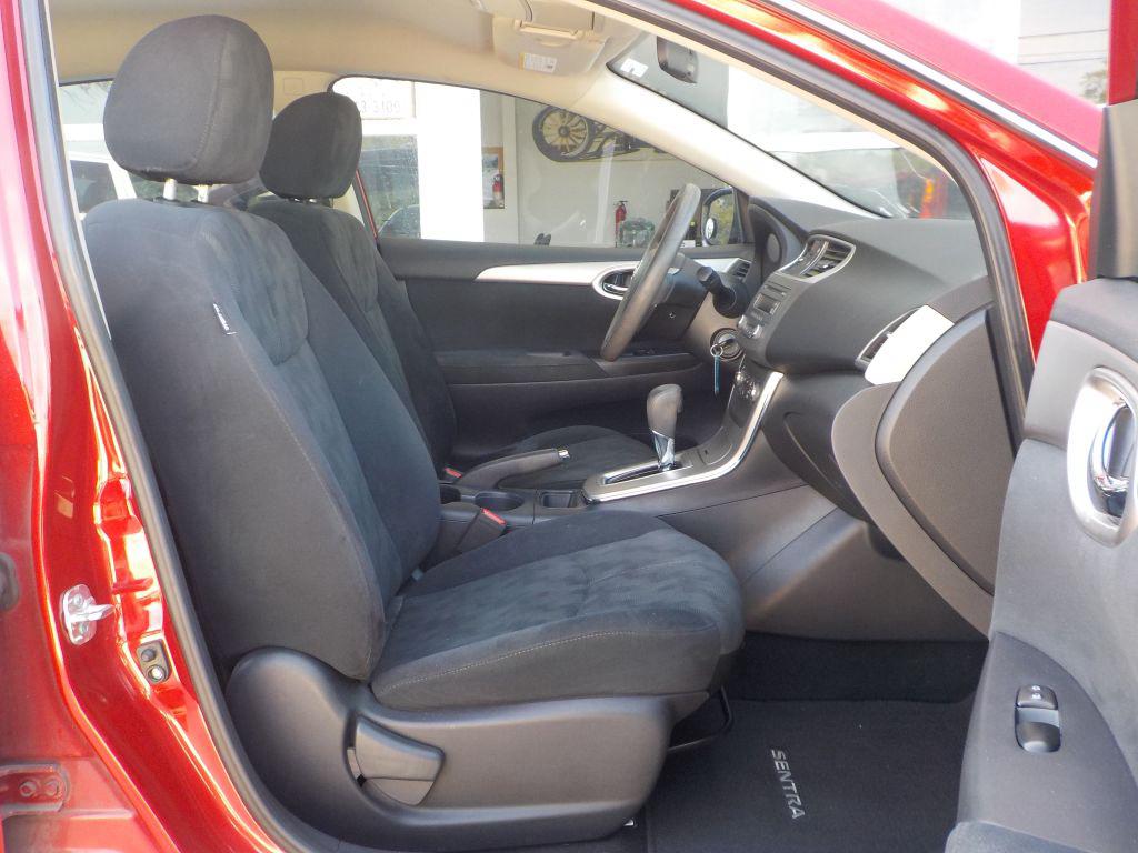 2013 Nissan Sentra S photo
