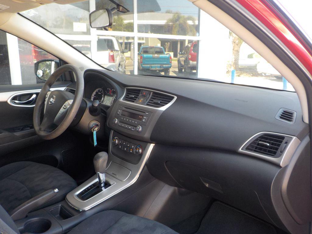 2013 Nissan Sentra S photo