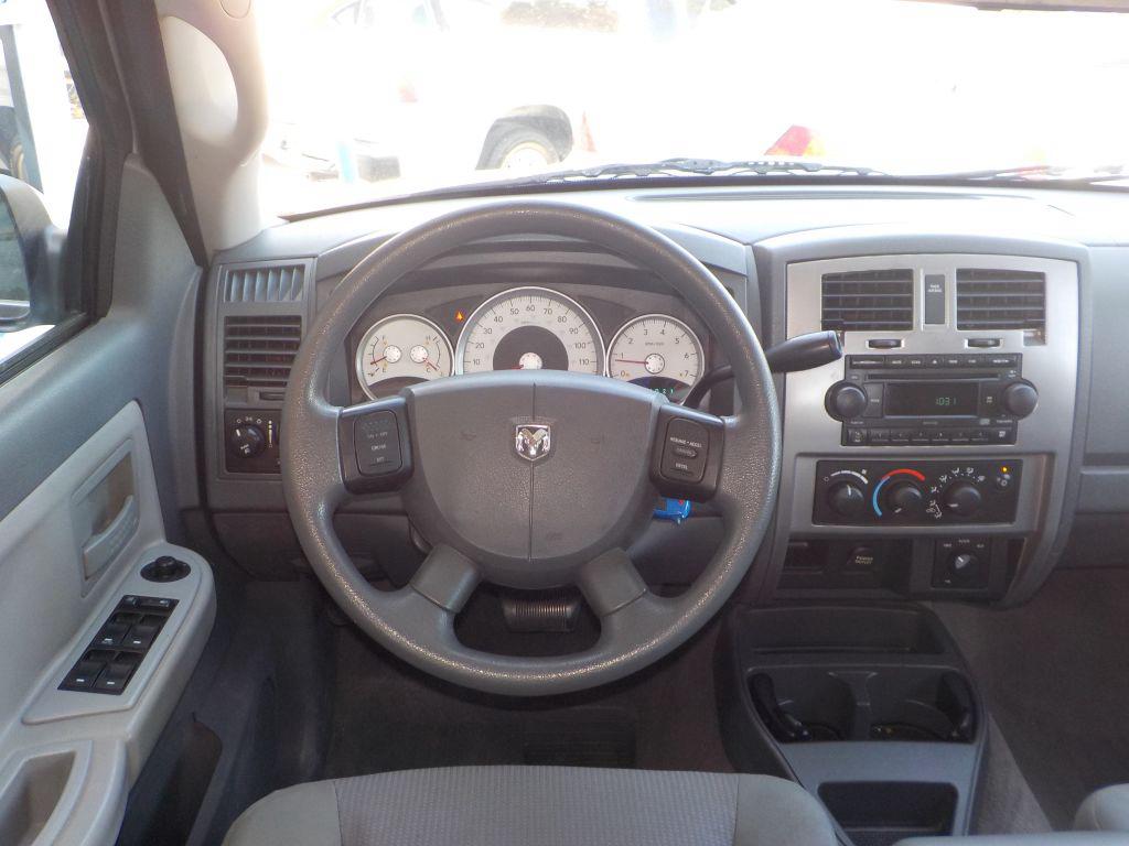 2006 Dodge Dakota SLT photo