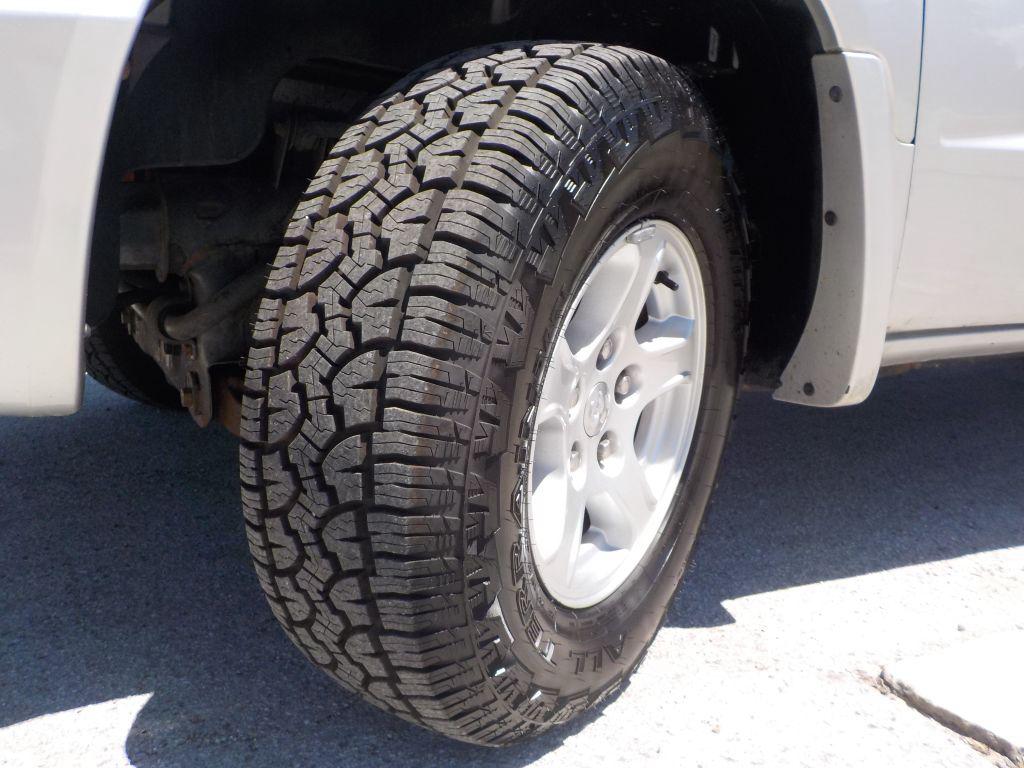 2006 Dodge Dakota SLT photo