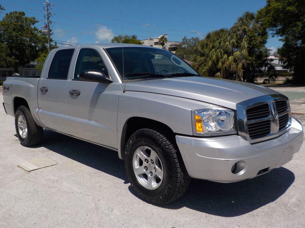 2006 Dodge Dakota SLT photo
