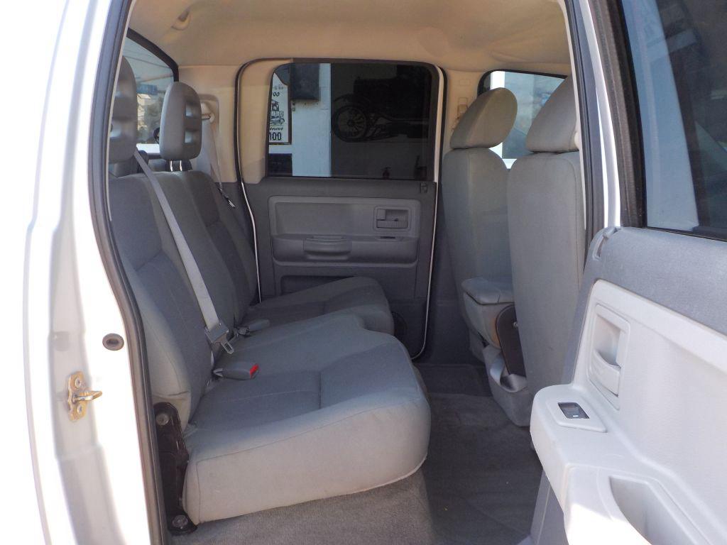 2006 Dodge Dakota SLT photo