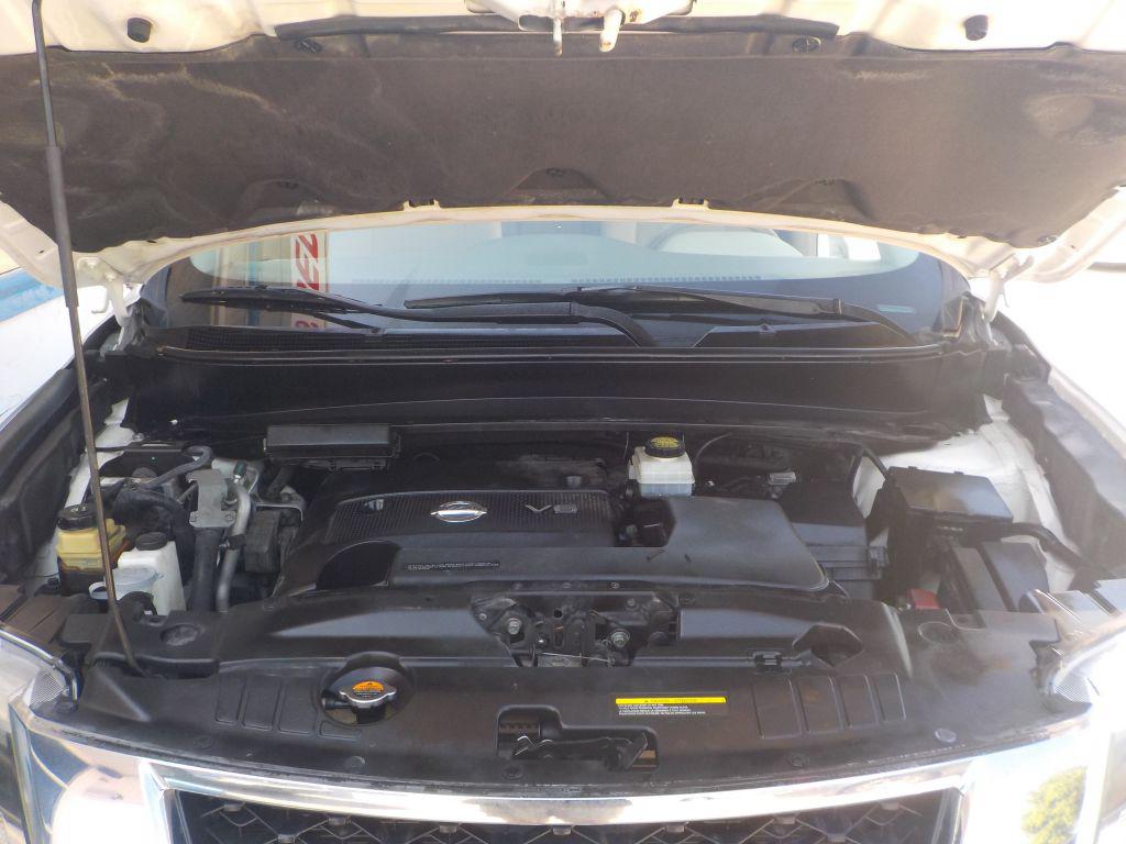 2013 Nissan Pathfinder - $7,995