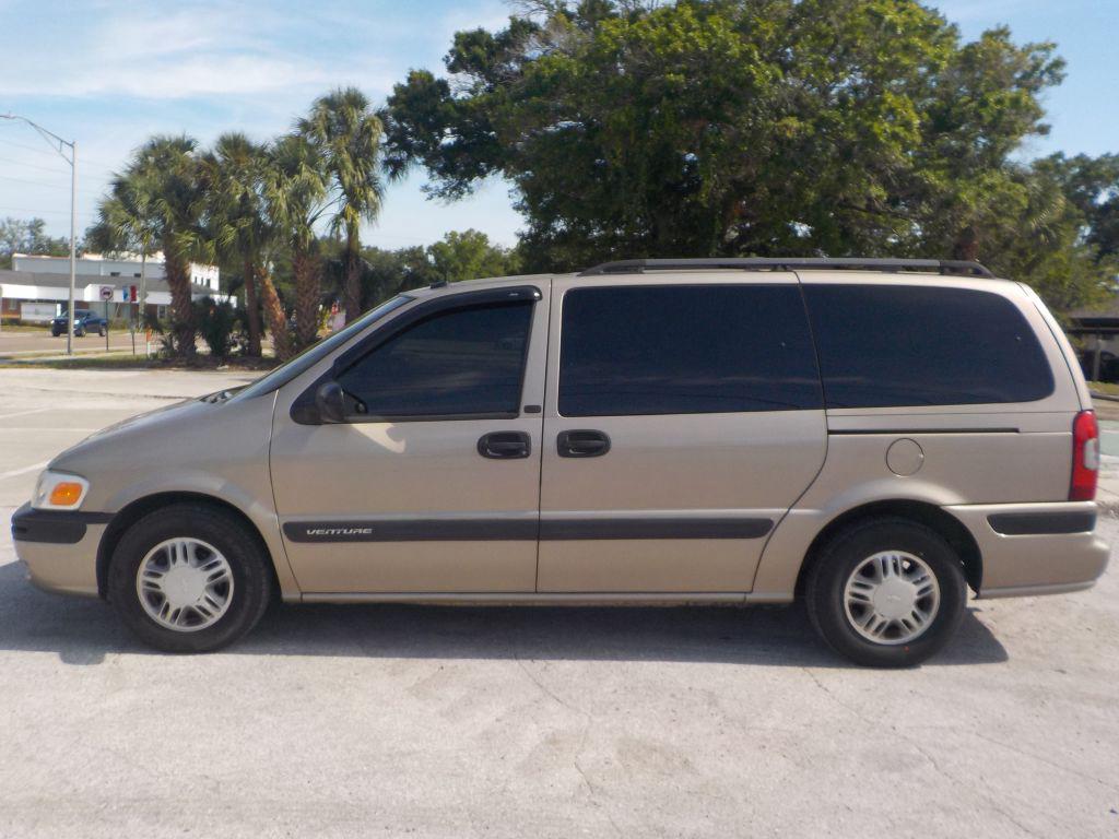 2003 Chevrolet Venture - $3,995