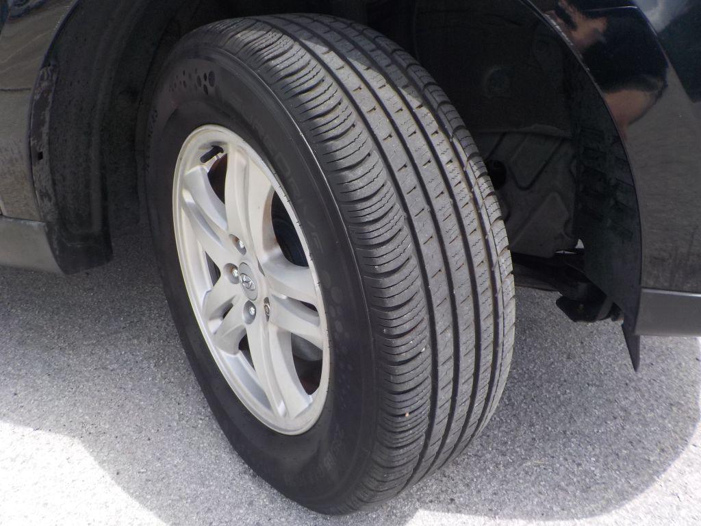 2011 Hyundai Santa Fe Gls 4d Suv - $6,995
