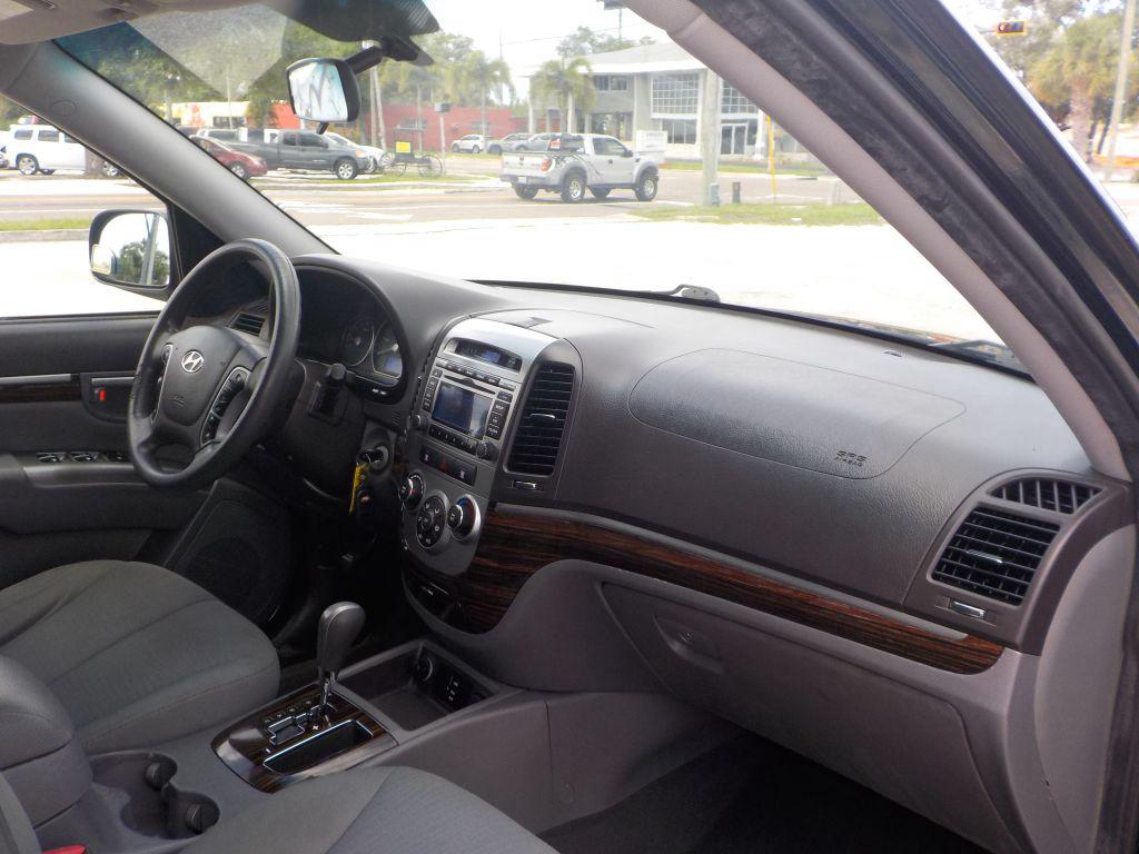 2011 Hyundai Santa Fe Gls 4d Suv - $6,995