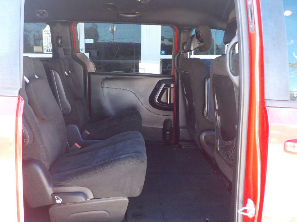 2015 Dodge Grand Caravan Se Wag - $5,995