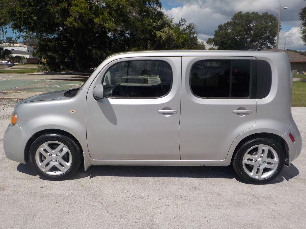 2010 Nissan cube - $6,495