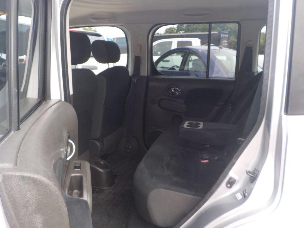 2010 Nissan cube - $6,495