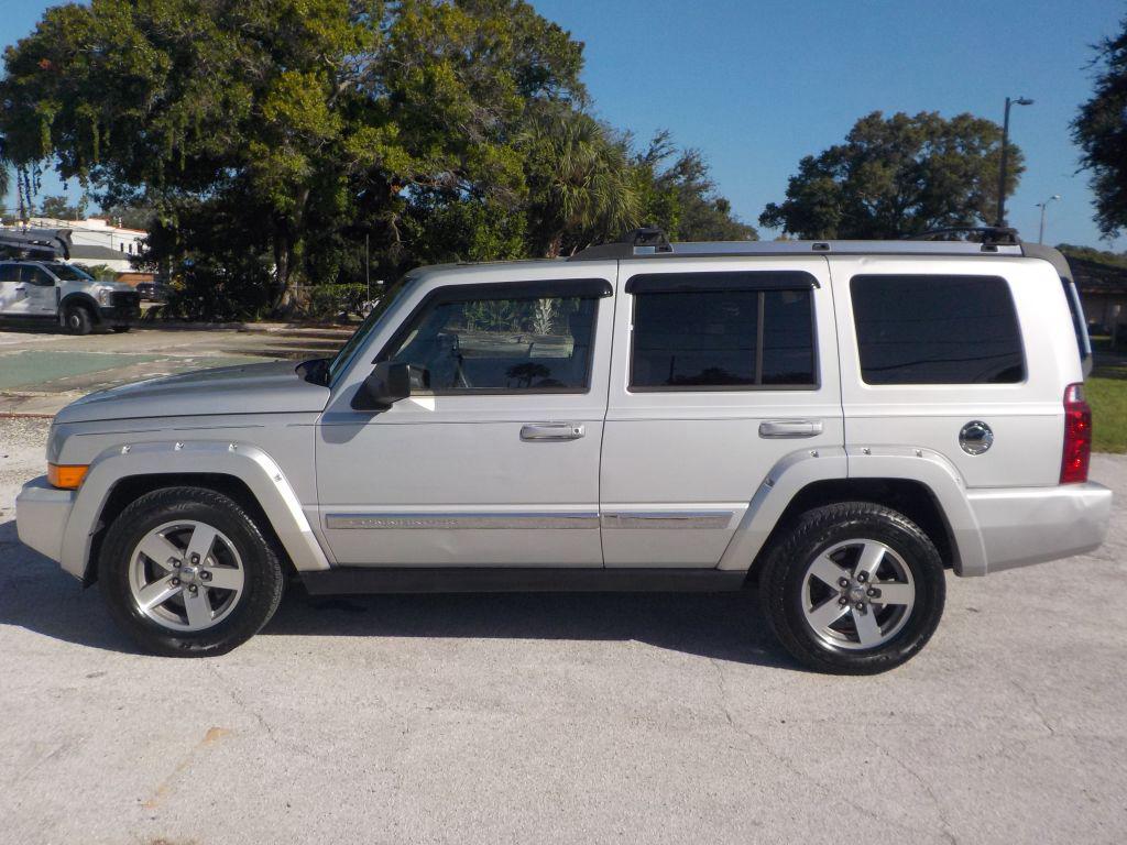 2006 Jeep Commander - $5,995