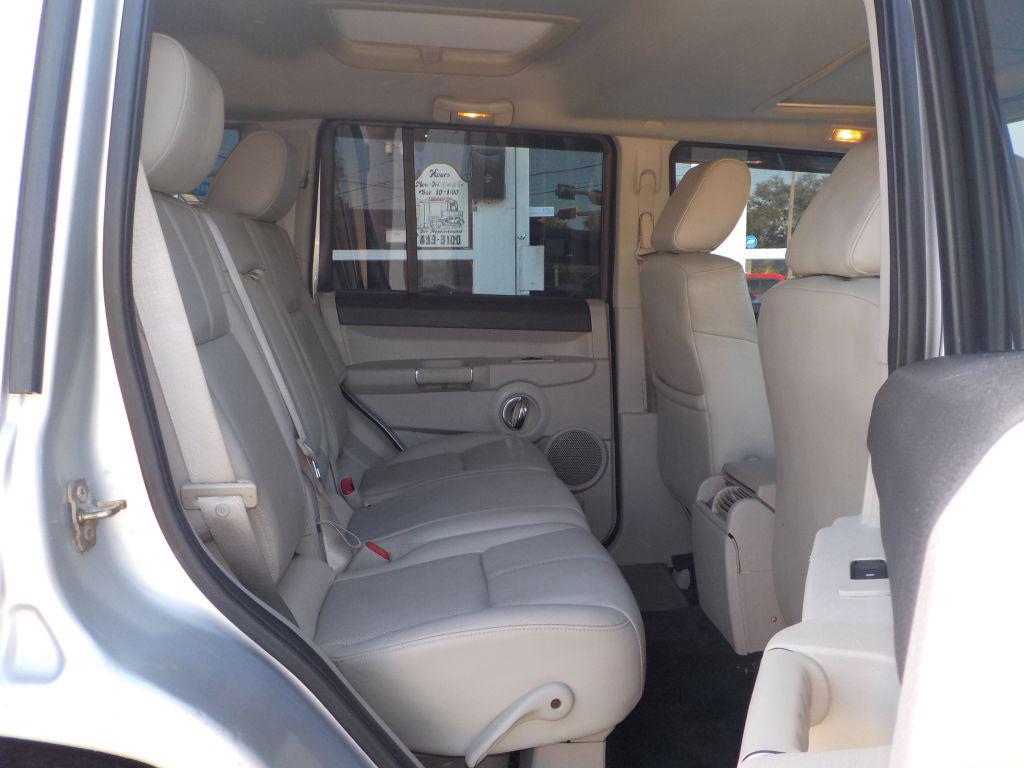 2006 Jeep Commander - $5,995