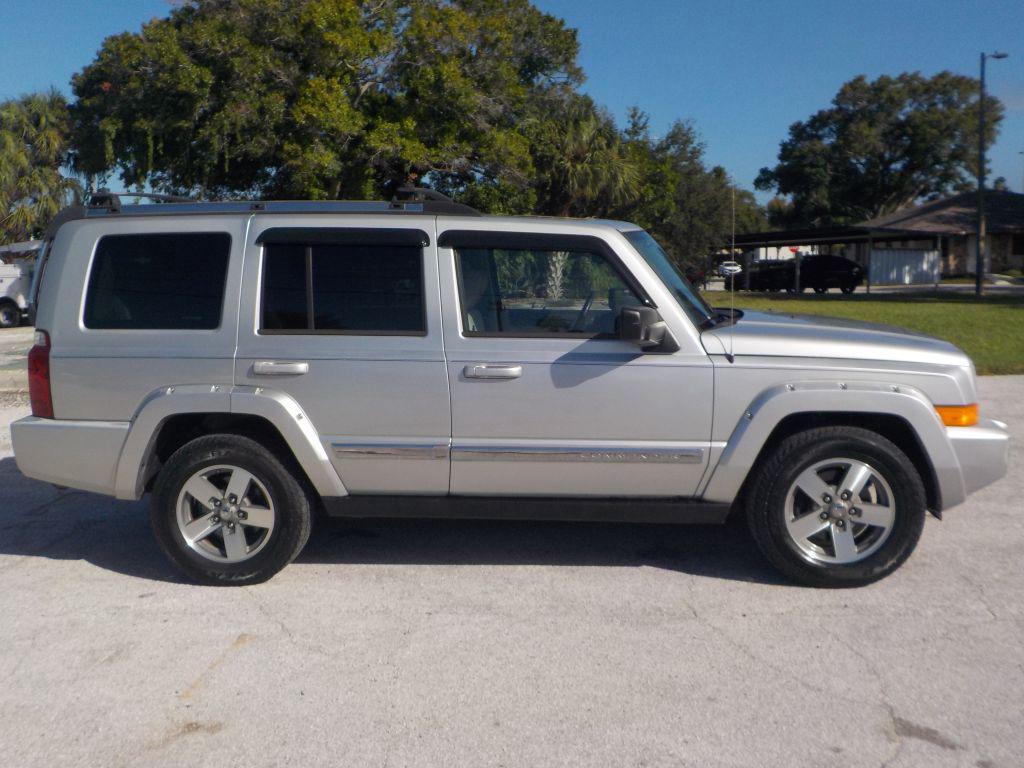 2006 Jeep Commander - $5,995