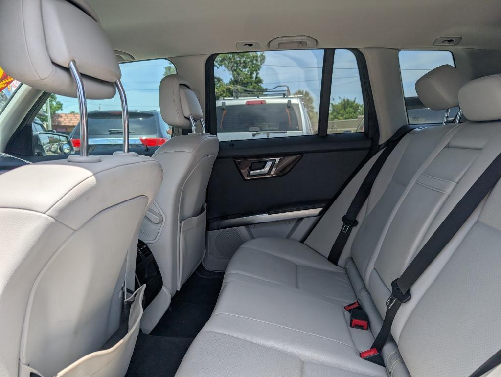 2013 Mercedes-Benz GLK-Class GLK350 photo