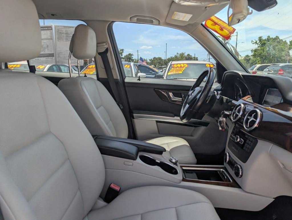 2013 Mercedes-Benz GLK-Class GLK350 photo