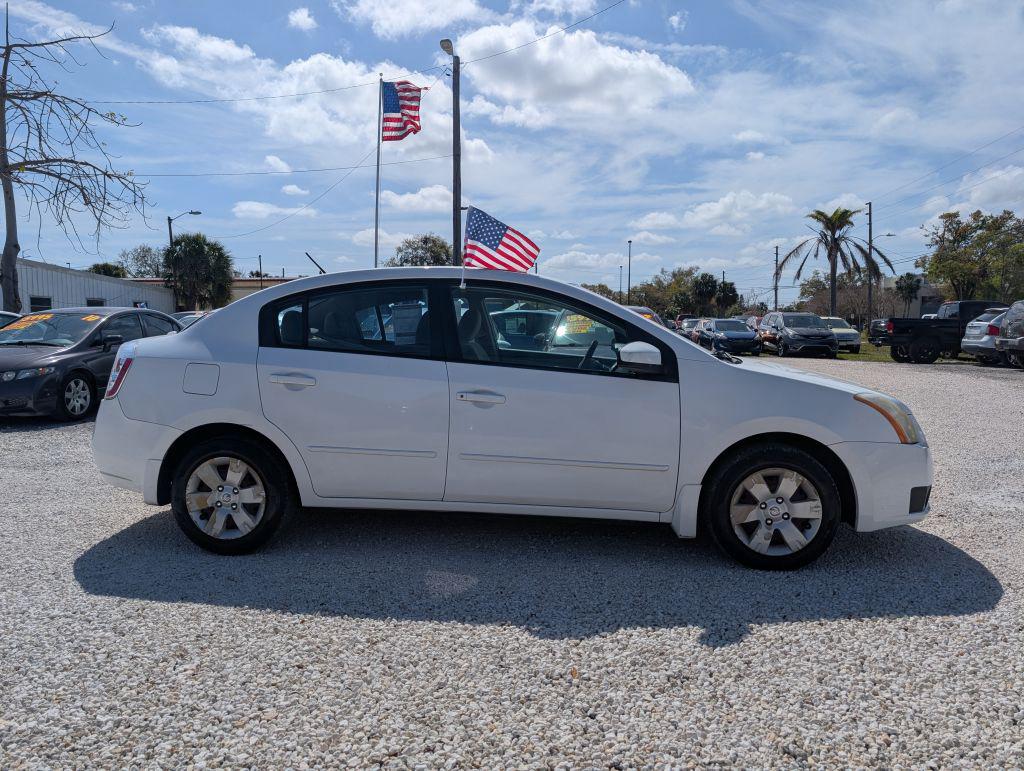 2007 Nissan Sentra 2.0 photo