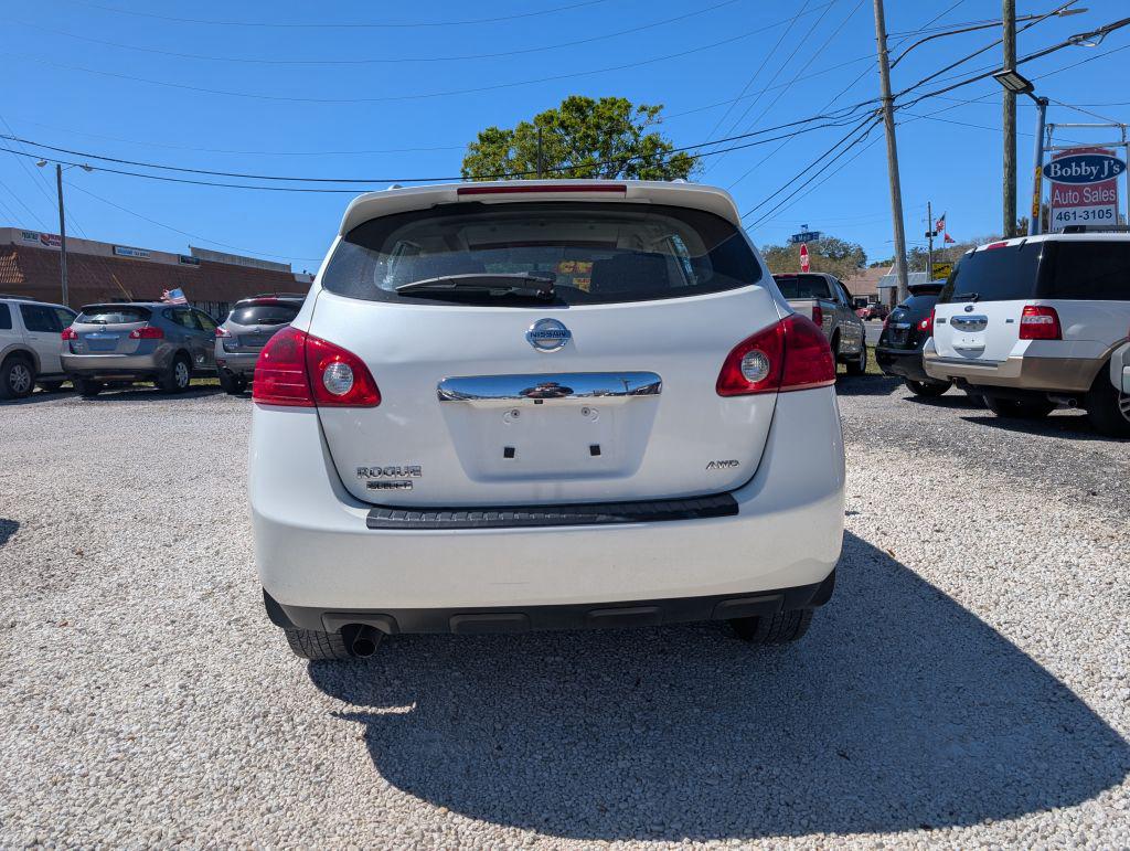 2014 Nissan Rogue Select S photo