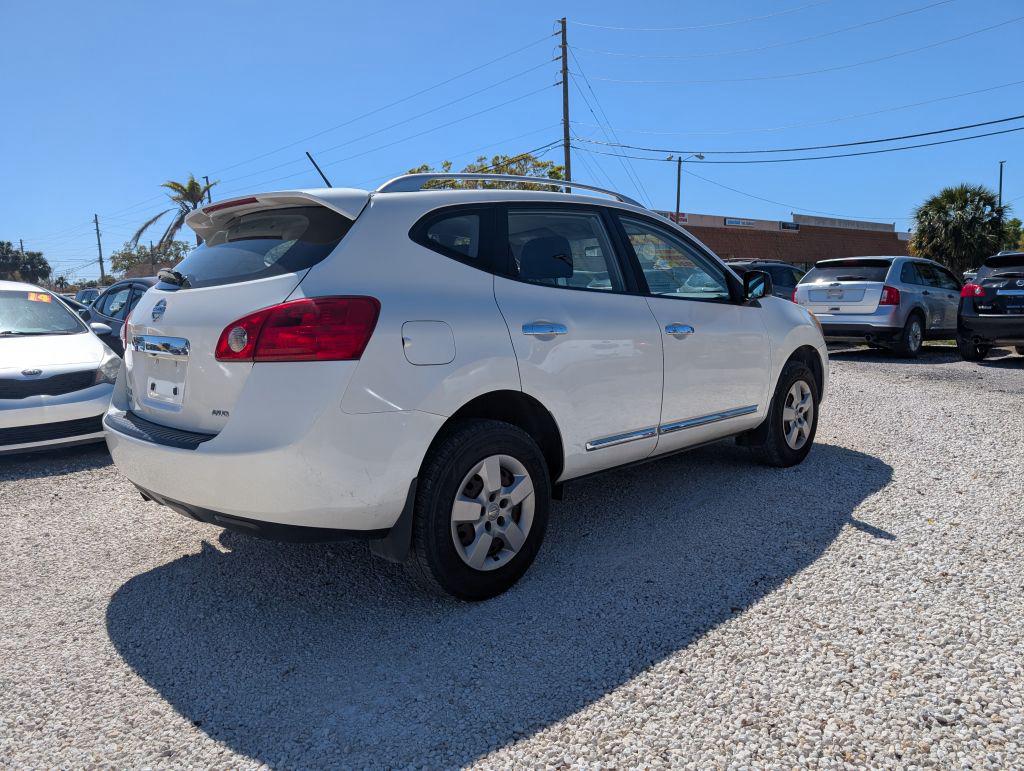 2014 Nissan Rogue Select S photo