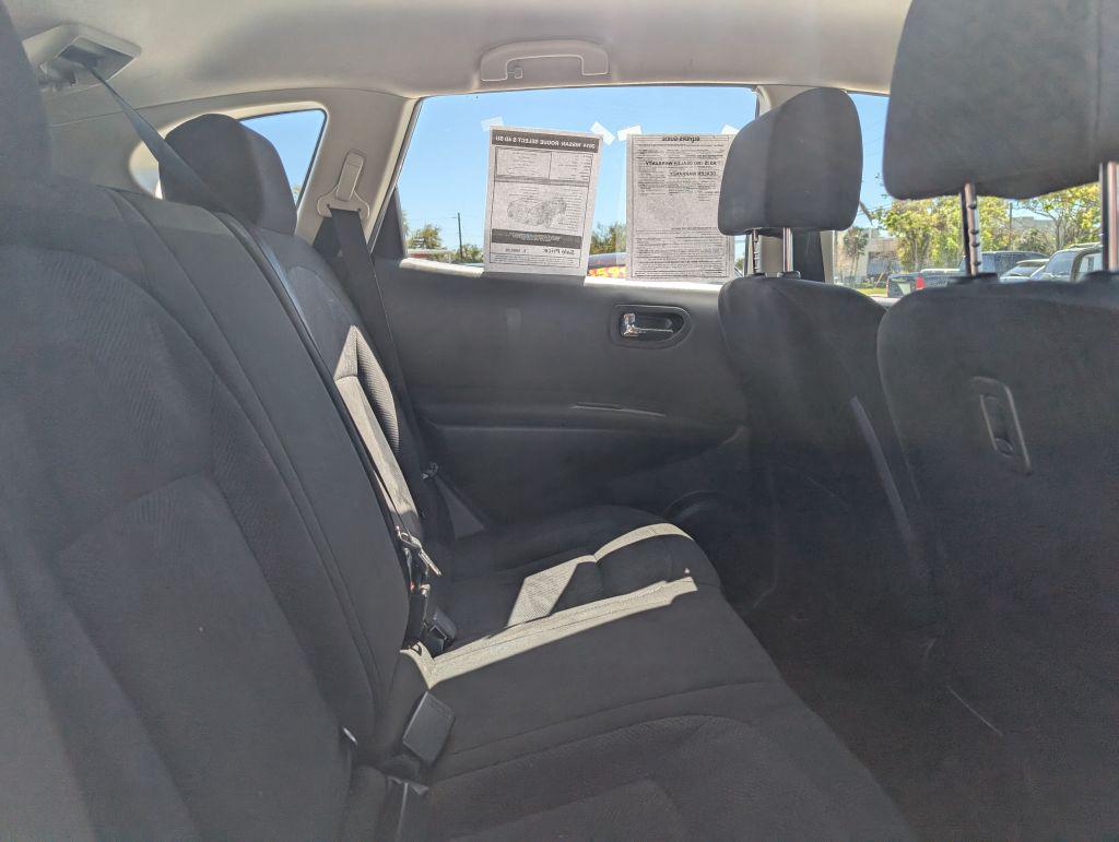 2014 Nissan Rogue Select S photo
