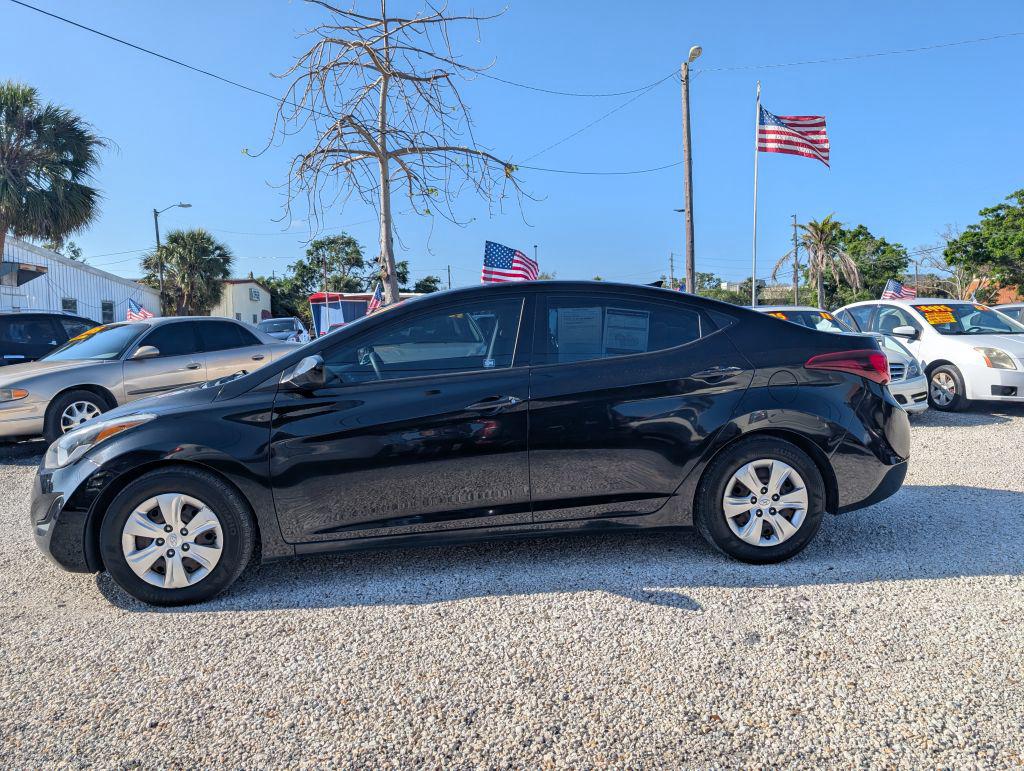 2016 Hyundai Elantra Limited photo