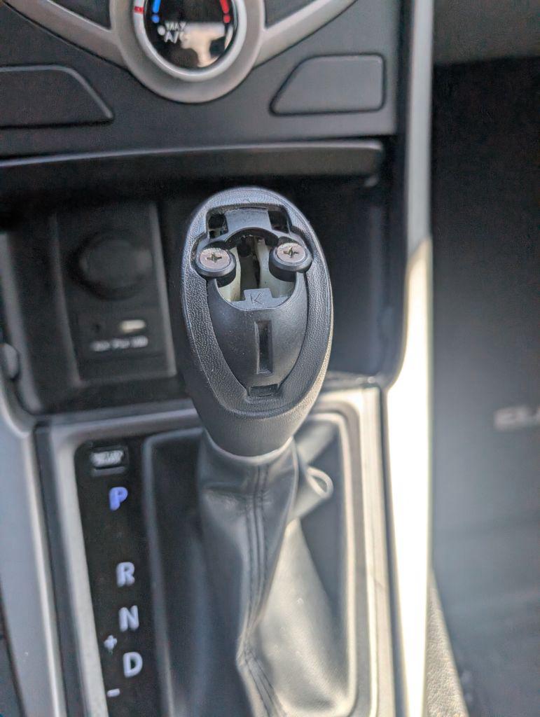 2010 Hyundai Genesis 4.6L V8 photo