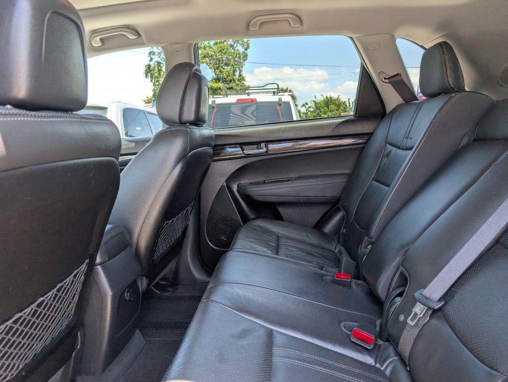 2013 Kia Sorento SX photo