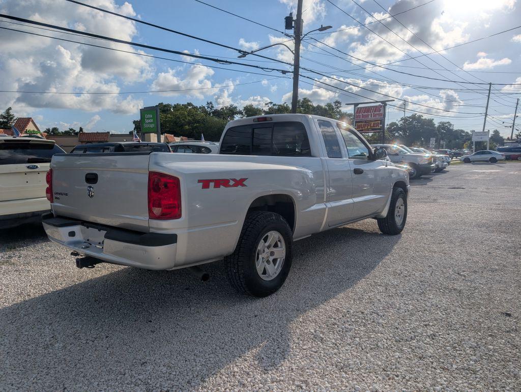 2007 Dodge Dakota SLT photo