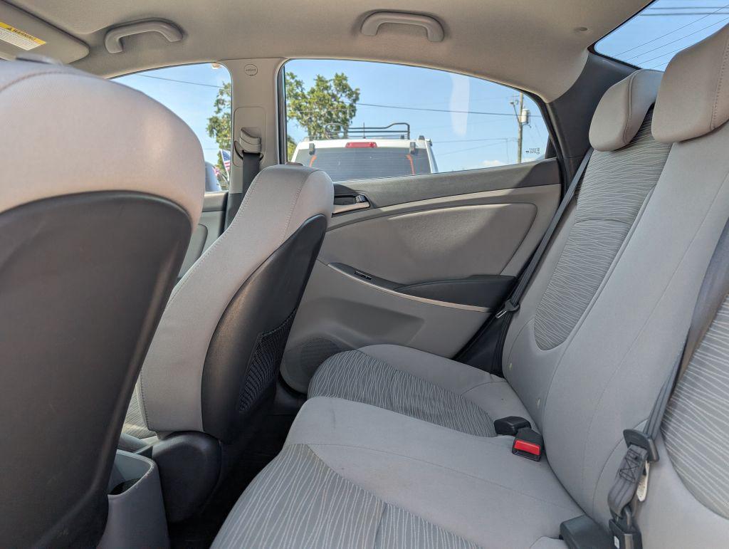 2015 Hyundai Accent GLS photo