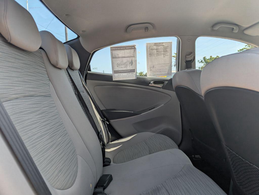 2015 Hyundai Accent GLS photo