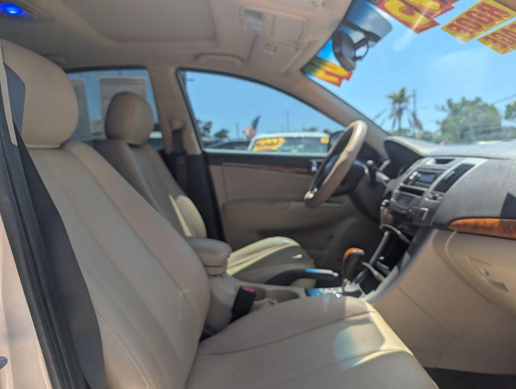2009 Hyundai Sonata Limited photo