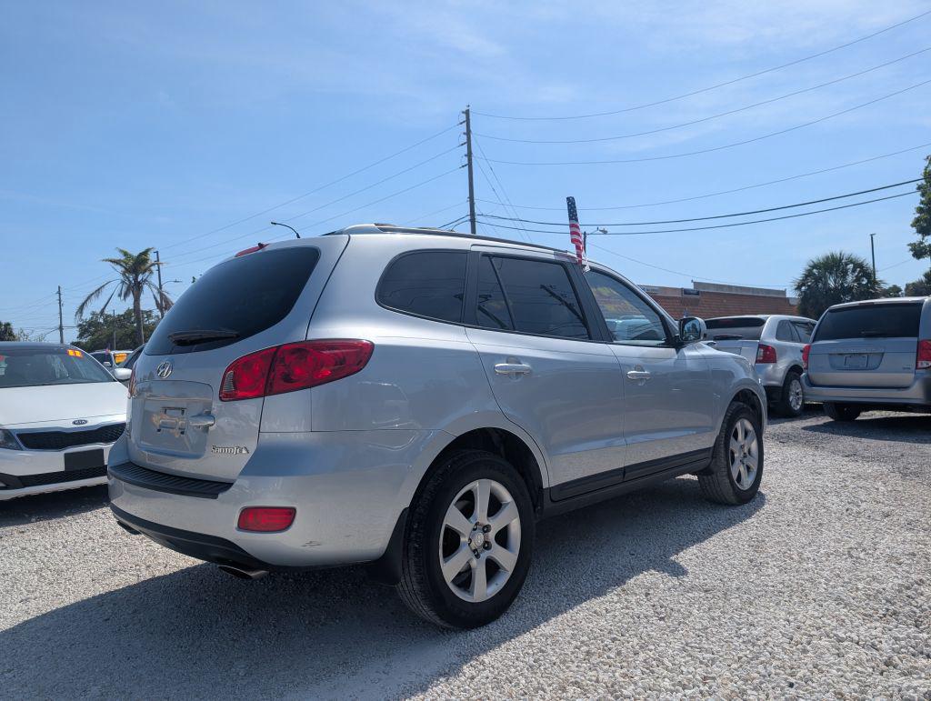 2009 Hyundai Santa Fe SE photo