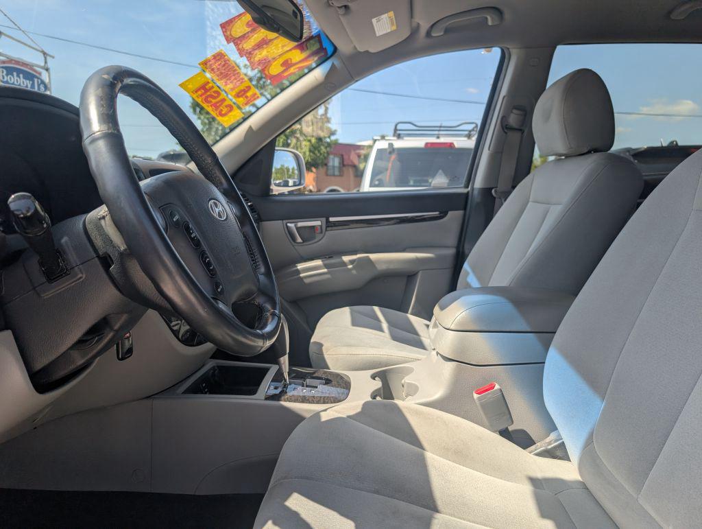 2009 Hyundai Santa Fe SE photo