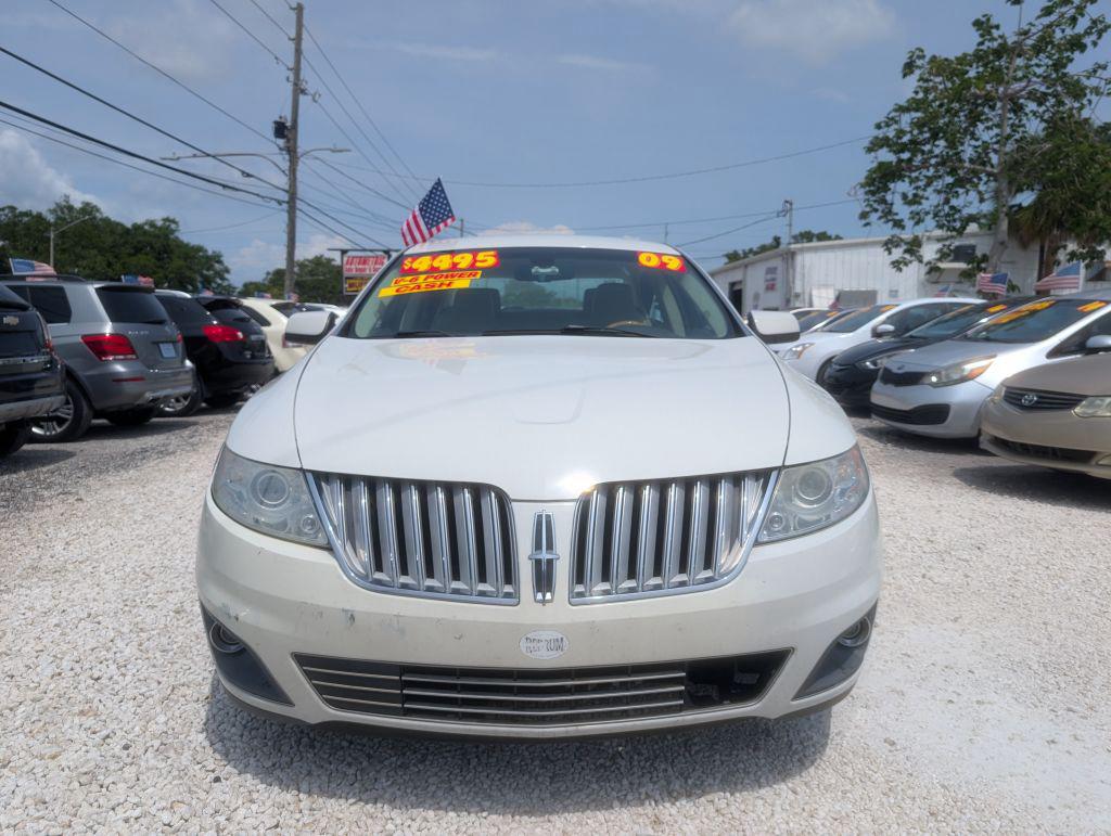 2009 Lincoln MKS photo