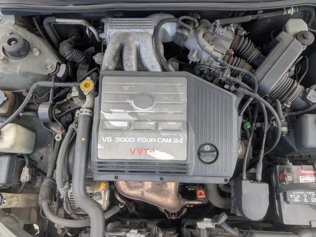 2003 Toyota Avalon XL photo